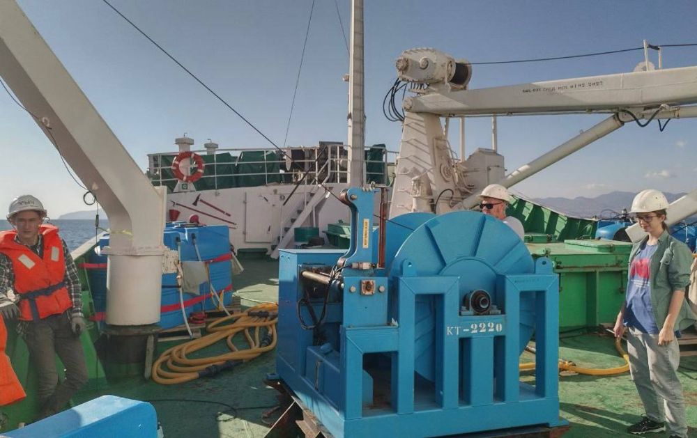 Предварительные итоги морской экспедиции у берегов Крыма Предварительные итоги морской экспедиции у берегов Крыма