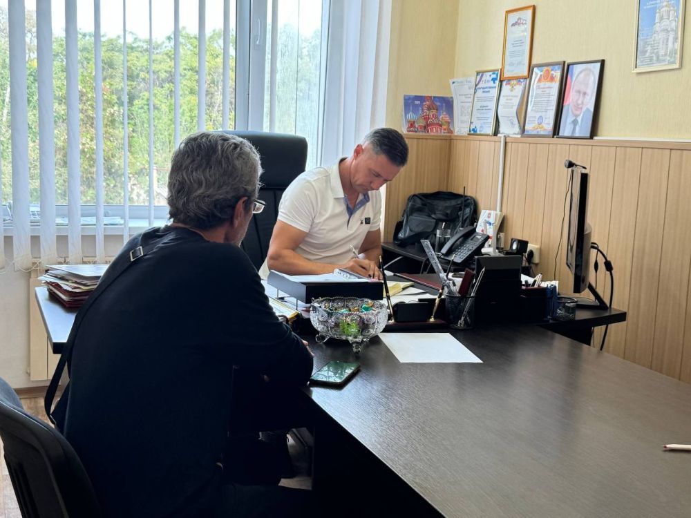 Александр Дудинов: Провел прием граждан по личным вопросам в администрации Черноморского района Александр Дудинов: Провел прием граждан по личным вопросам в администрации Черноморского района