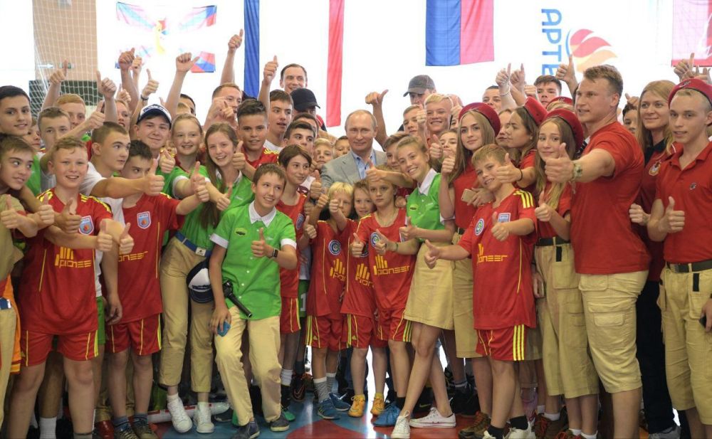 Константин Шимановский: С днем рождения, наш Президент! Сегодня Владимиру Владимировичу Путину исполняется 72 года Константин Шимановский: С днем рождения, наш Президент! Сегодня Владимиру Владимировичу Путину исполняется 72 года
