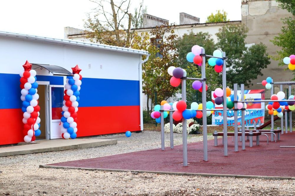 Инна Федоренко: Также сегодня приняла участие в торжественном открытии модульного спортивного зала в Азовской школе-гимназии Инна Федоренко: Также сегодня приняла участие в торжественном открытии модульного спортивного зала в Азовской школе-гимназии