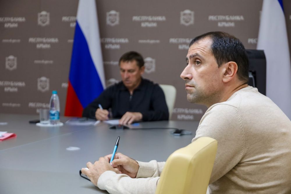 Юрий Гоцанюк: В режиме видеоконференции под руководством Председателя Правительства России Михаила Владимировича Мишустина прошло совещание по развитию Стратегии пространственного развития Российской Федерации Юрий Гоцанюк: В режиме видеоконференции под руководством Председателя Правительства России Михаила Владимировича Мишустина прошло совещание по развитию Стратегии пространственного развития Российской Федерации