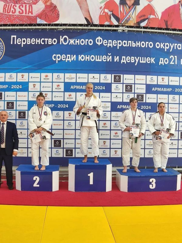 Ялтинка Александра Волокитина привезла «золото» с соревнований по дзюдо в Армавире Ялтинка Александра Волокитина привезла «золото» с соревнований по дзюдо в Армавире