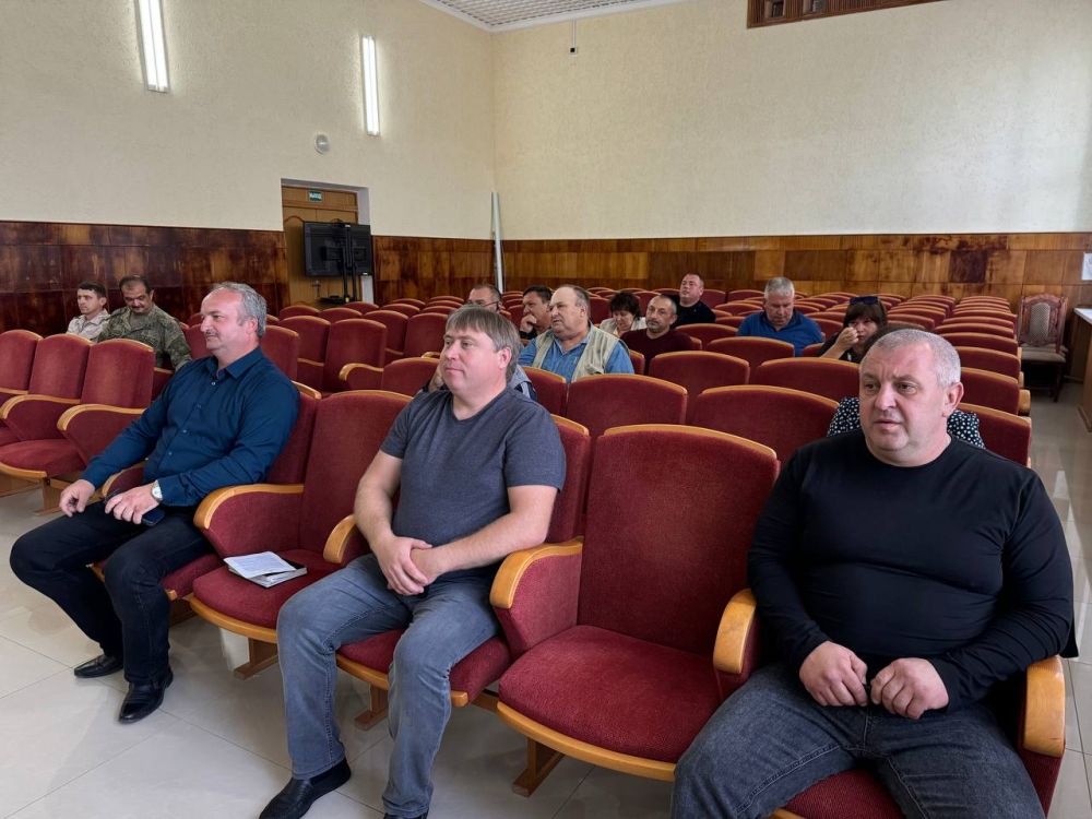 Александр Дудинов: Провел совещание с главами сельских поселений Александр Дудинов: Провел совещание с главами сельских поселений