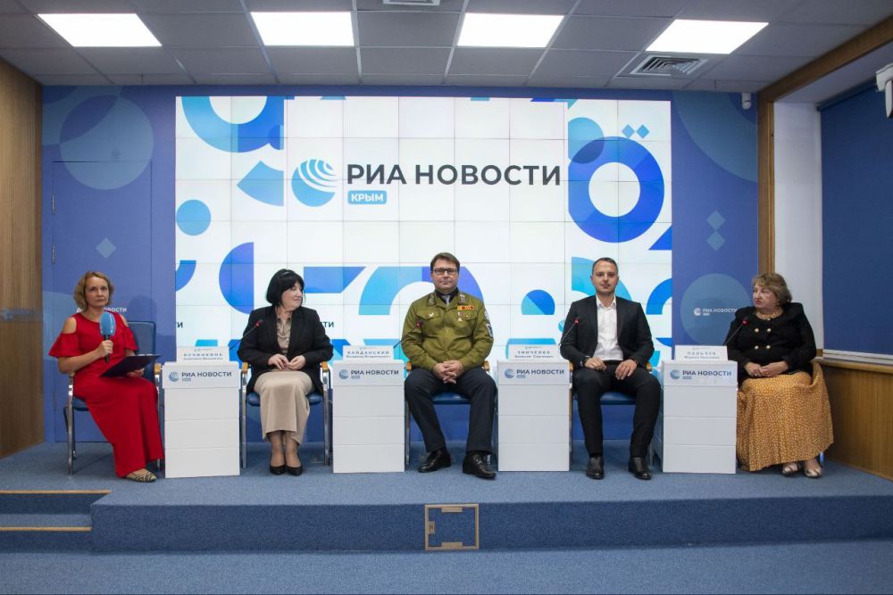 Алексей Зинченко: В этом году Российские студенческие отряды отмечают свой юбилей – движению исполняется 65 лет! Алексей Зинченко: В этом году Российские студенческие отряды отмечают свой юбилей – движению исполняется 65 лет!