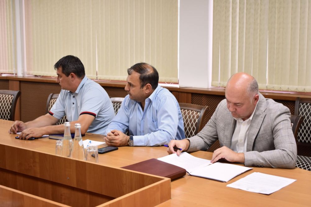 Галина Огнёва: Предоставление земельных участков льготным категориям граждан, переселение из аварийного жилья, установка... Галина Огнёва: Предоставление земельных участков льготным категориям граждан, переселение из аварийного жилья, установка...