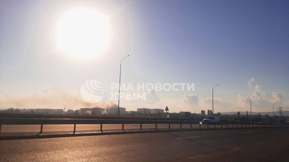 Превышения вредных веществ возле нефтебазы в Феодосии не выявлено Превышения вредных веществ возле нефтебазы в Феодосии не выявлено