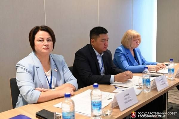 Комитет Южно-Российской Парламентской Ассоциации по строительству, жилищно-коммунальному хозяйству, энергетике, транспорту и... Комитет Южно-Российской Парламентской Ассоциации по строительству, жилищно-коммунальному хозяйству, энергетике, транспорту и...