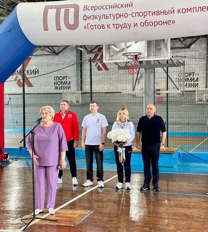 Ольга Торубарова: Приняла участие в торжественном открытии Фестиваля Всероссийского физкультурно-спортивного комплекса «Готов к труду и обороне» среди работников прокуратуры Республики Крым в честь памяти участников СВО – Героев России Ольга Торубарова: Приняла участие в торжественном открытии Фестиваля Всероссийского физкультурно-спортивного комплекса «Готов к труду и обороне» среди работников прокуратуры Республики Крым в честь памяти участников СВО – Героев России