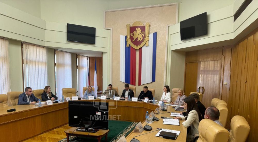 В Симферополе обсуждают роль Крыма в формировании многонациональной российской идентичности В Симферополе обсуждают роль Крыма в формировании многонациональной российской идентичности