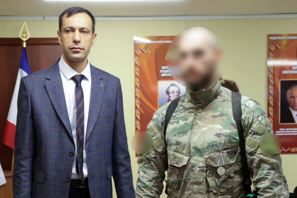 Владимир Константинов: Наградили личный состав ОМОН «Беркут» Главного управления Росгвардии по Республике Крым и городу Севастополю, выполняющий задачи в рамках СВО Владимир Константинов: Наградили личный состав ОМОН «Беркут» Главного управления Росгвардии по Республике Крым и городу Севастополю, выполняющий задачи в рамках СВО