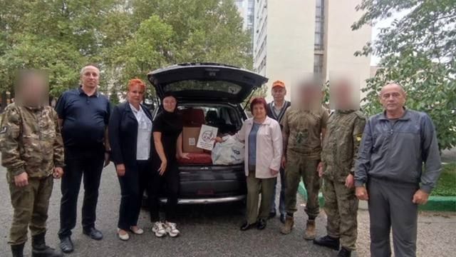 Встреча с защитниками. Железнодорожники всегда и с большим энтузиазмом помогают участникам СВО, а ребята, в свою, очередь, всегда откликаются благодарностью и даже в такие редкие дни отдыха находят время, чтобы лично встретиться со своими благодетелями Встреча с защитниками. Железнодорожники всегда и с большим энтузиазмом помогают участникам СВО, а ребята, в свою, очередь, всегда откликаются благодарностью и даже в такие редкие дни отдыха находят время, чтобы лично встретиться со своими благодетелями