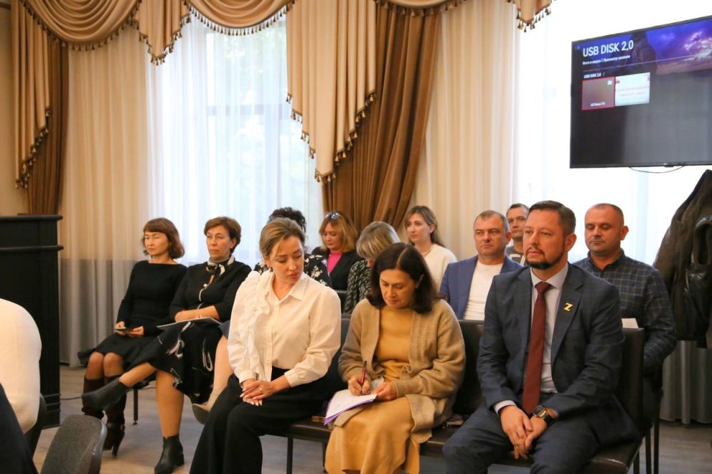 Дмитрий Скобликов: Депутаты Бахчисарайского городского совета поддержали мою кандидатуру на пост главы администрации города Бахчисарая! Дмитрий Скобликов: Депутаты Бахчисарайского городского совета поддержали мою кандидатуру на пост главы администрации города Бахчисарая!