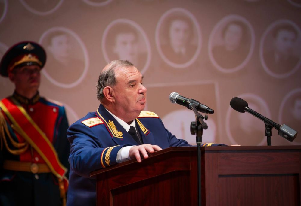 В Следственном комитете состоялось торжественное мероприятие, посвящённое 70-летию службы криминалистики В Следственном комитете состоялось торжественное мероприятие, посвящённое 70-летию службы криминалистики