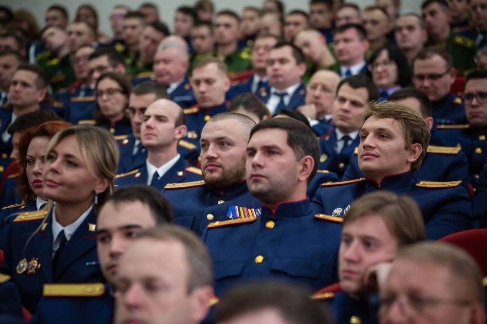 В Следственном комитете состоялось торжественное мероприятие, посвящённое 70-летию службы криминалистики В Следственном комитете состоялось торжественное мероприятие, посвящённое 70-летию службы криминалистики