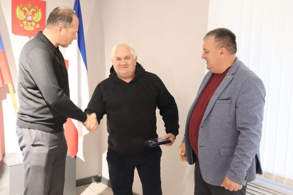 Владислав Хаджиев: Уже в это воскресенье вся страна будет отмечать совсем новый праздник- День Отца Владислав Хаджиев: Уже в это воскресенье вся страна будет отмечать совсем новый праздник- День Отца