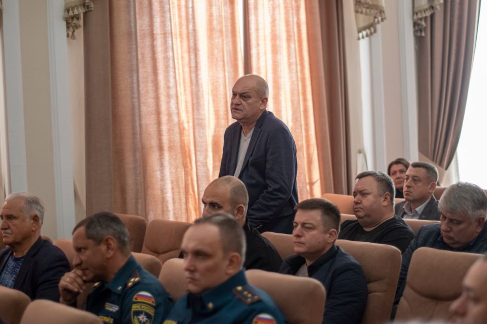 В Симферополе состоялось оперативно-хозяйственное совещание В Симферополе состоялось оперативно-хозяйственное совещание