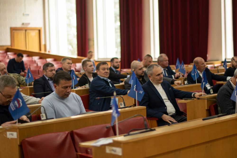 Сегодня состоялась 5-я внеочередная сессия Симферопольского городского совета III созыва под руководством главы муниципального образования городской округ Симферополь Республики Крым – председателя Симферопольского городского совета Виктора Агеева Сегодня состоялась 5-я внеочередная сессия Симферопольского городского совета III созыва под руководством главы муниципального образования городской округ Симферополь Республики Крым – председателя Симферопольского городского совета Виктора Агеева