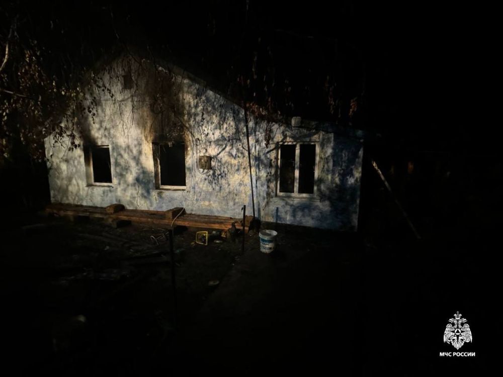 В Крыму на пожаре погиб ребенок В Крыму на пожаре погиб ребенок