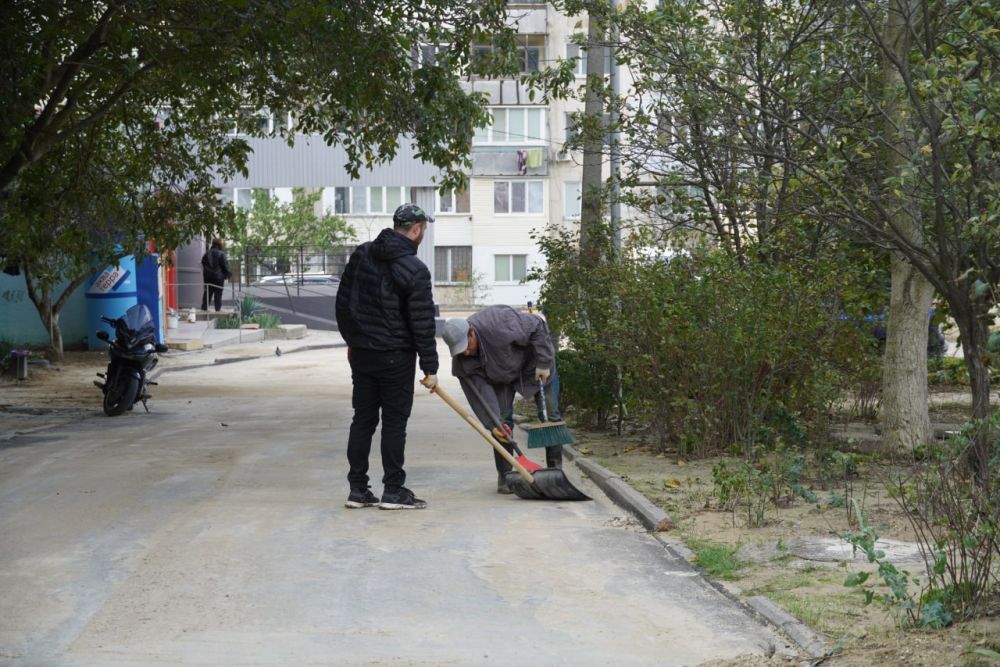 #городские_новости. С целью контроля за работой подрядной организации, выполняющей поручение по очистке межквартальных... #городские_новости. С целью контроля за работой подрядной организации, выполняющей поручение по очистке межквартальных...