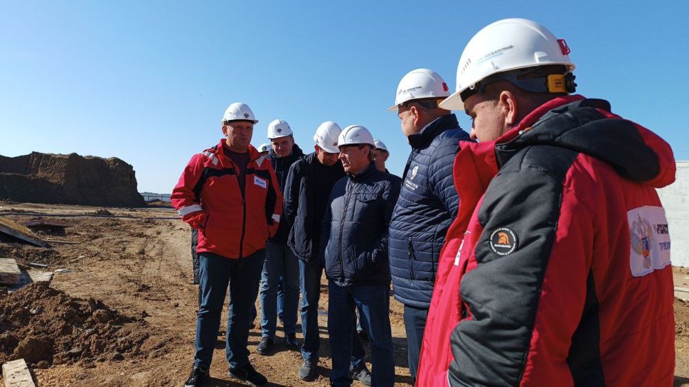Юрий Гоцанюк: В рамках регионального проекта «Чистая вода» в Красноперекопске ведется строительство крупного водоочистного сооружения с проектной мощностью 15 тыс Юрий Гоцанюк: В рамках регионального проекта «Чистая вода» в Красноперекопске ведется строительство крупного водоочистного сооружения с проектной мощностью 15 тыс