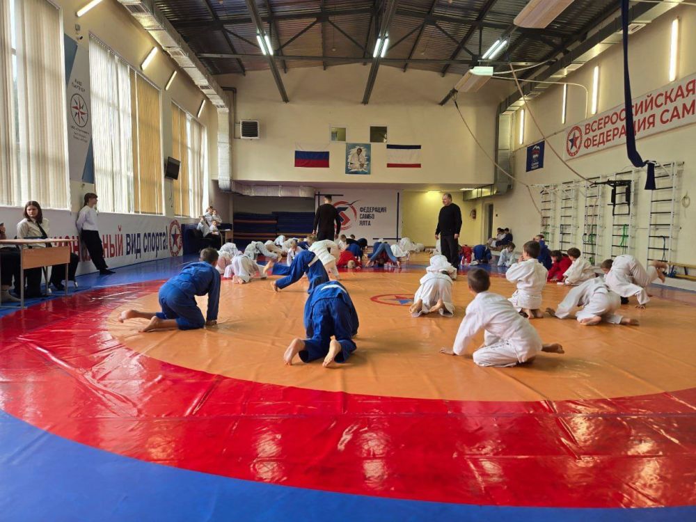 ����� ��-��������. � ���������� ����� ����� ��������� ������ �� �����, ����������� 124 ��������� �������� ������ ����� ���� ����-���� ������� ����� ������ � ������� � �������� 8-11 ���