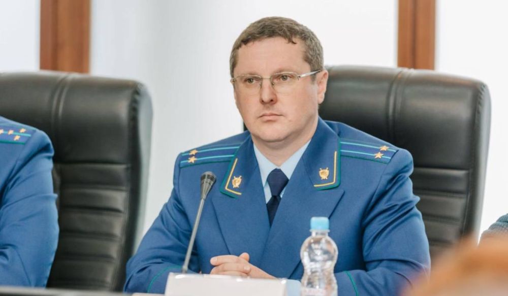 Работники прокуратуры Крыма в рамках мероприятий по правовому просвещению приняли участие в обсуждении вопросов противодействия киберпреступности Работники прокуратуры Крыма в рамках мероприятий по правовому просвещению приняли участие в обсуждении вопросов противодействия киберпреступности