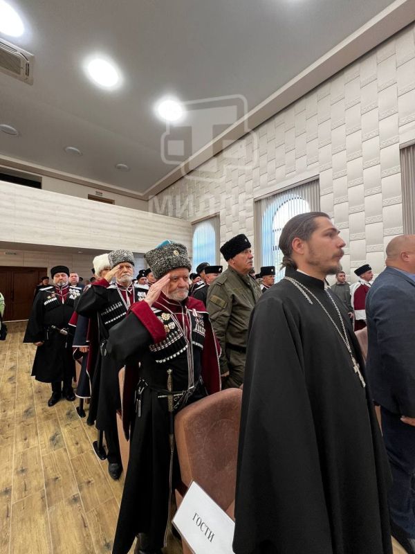 Отчётный круг Черноморского казачьего войска состоялся в Симферополе Отчётный круг Черноморского казачьего войска состоялся в Симферополе