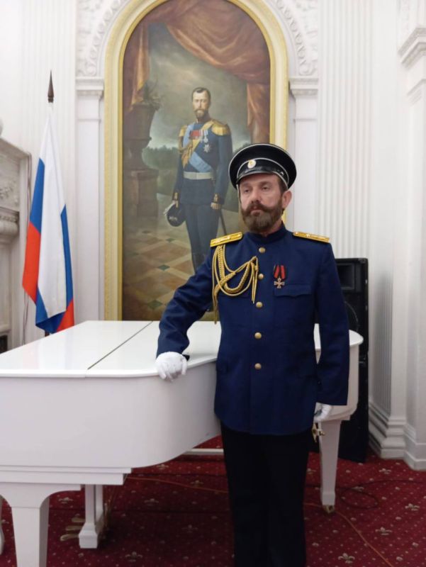 В рамках круглого стола #РВИО «Оборона Севастополя. Возрождение» прошла реконструкция встречи императора Николая ll с авторами фильма «Оборона Севастополя» 1911 г В рамках круглого стола #РВИО «Оборона Севастополя. Возрождение» прошла реконструкция встречи императора Николая ll с авторами фильма «Оборона Севастополя» 1911 г