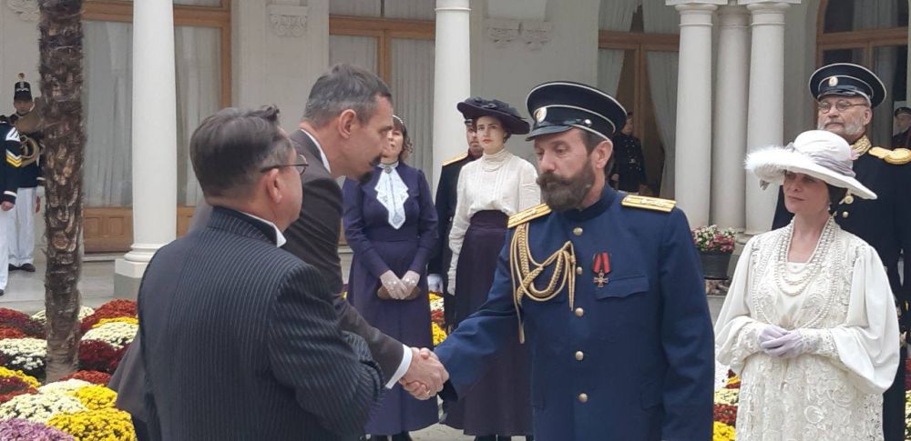 В рамках круглого стола #РВИО «Оборона Севастополя. Возрождение» прошла реконструкция встречи императора Николая ll с авторами фильма «Оборона Севастополя» 1911 г В рамках круглого стола #РВИО «Оборона Севастополя. Возрождение» прошла реконструкция встречи императора Николая ll с авторами фильма «Оборона Севастополя» 1911 г