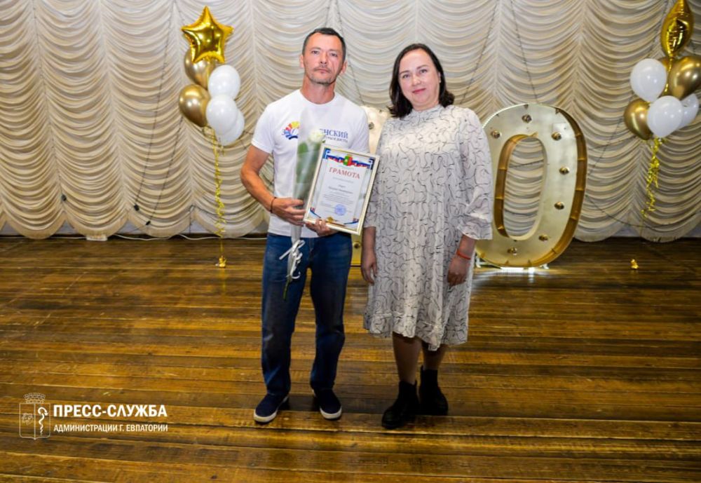 20 лет с любовью к творчеству, поселку и людям! 20 лет с любовью к творчеству, поселку и людям!