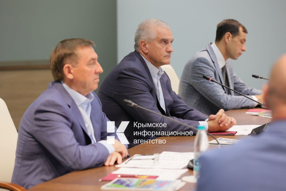 На заседании Совмина РК сегодня рассматривают проект бюджета Крыма на ближайшие три года На заседании Совмина РК сегодня рассматривают проект бюджета Крыма на ближайшие три года