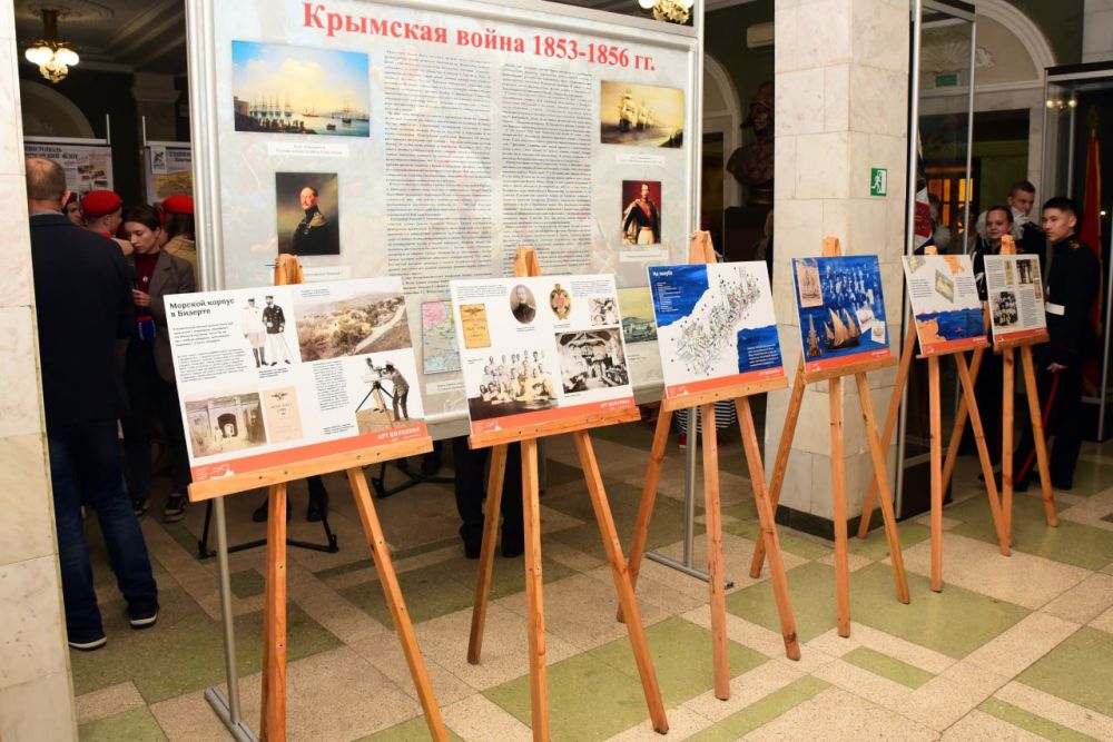 Екатерина Алтабаева: Приняла участие в мероприятиях, посвящённых 100-летию спуска Андреевского флага на кораблях Русской эскадры в Бизерте Екатерина Алтабаева: Приняла участие в мероприятиях, посвящённых 100-летию спуска Андреевского флага на кораблях Русской эскадры в Бизерте