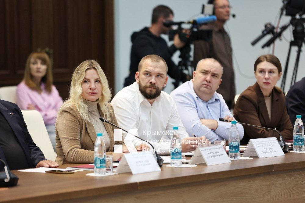 На заседании Совмина РК сегодня рассматривают проект бюджета Крыма на ближайшие три года На заседании Совмина РК сегодня рассматривают проект бюджета Крыма на ближайшие три года