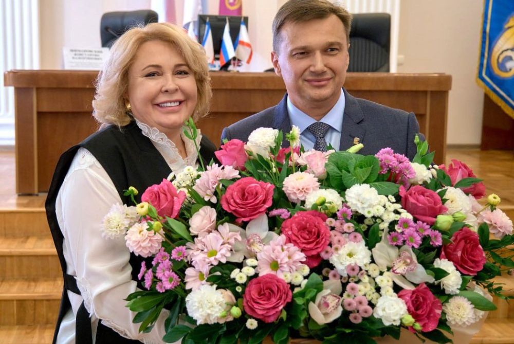 Янина Павленко поздравила с днём рождения Константина Шимановского Янина Павленко поздравила с днём рождения Константина Шимановского
