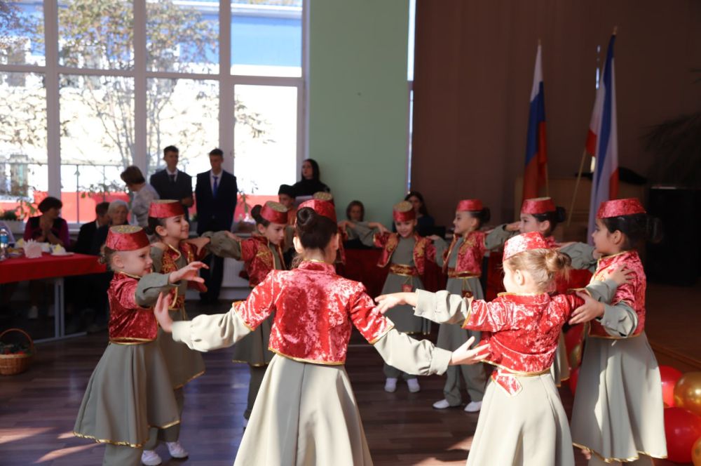 Плодовская средняя общеобразовательная школа им.Сабадашева Е.М Плодовская средняя общеобразовательная школа им.Сабадашева Е.М
