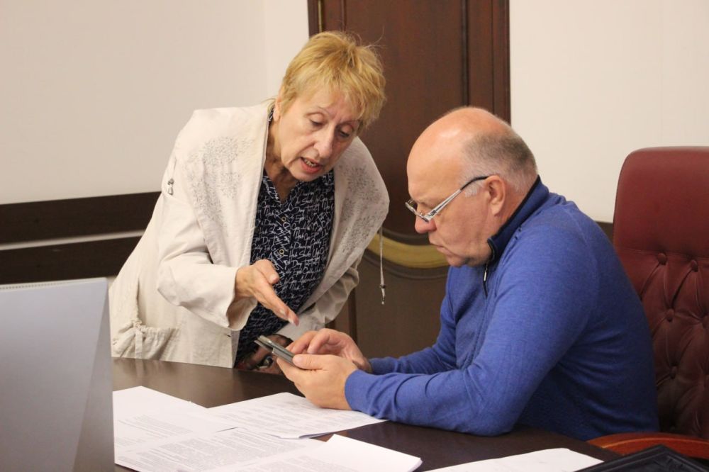 #городские_новости. В Керчи состоялся Общерегиональный день приема граждан. Глава администрации города Олег КАТОРГИН... #городские_новости. В Керчи состоялся Общерегиональный день приема граждан. Глава администрации города Олег КАТОРГИН...