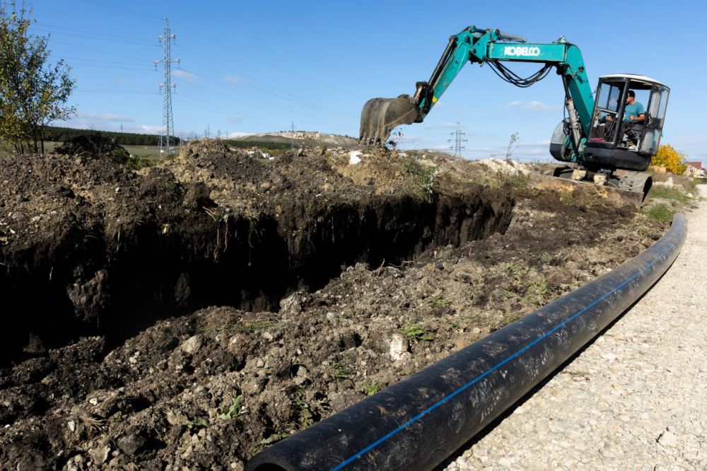 В Крыму до 2030 года заменят более 5 тысяч километров водопроводных и канализационных сетей В Крыму до 2030 года заменят более 5 тысяч километров водопроводных и канализационных сетей