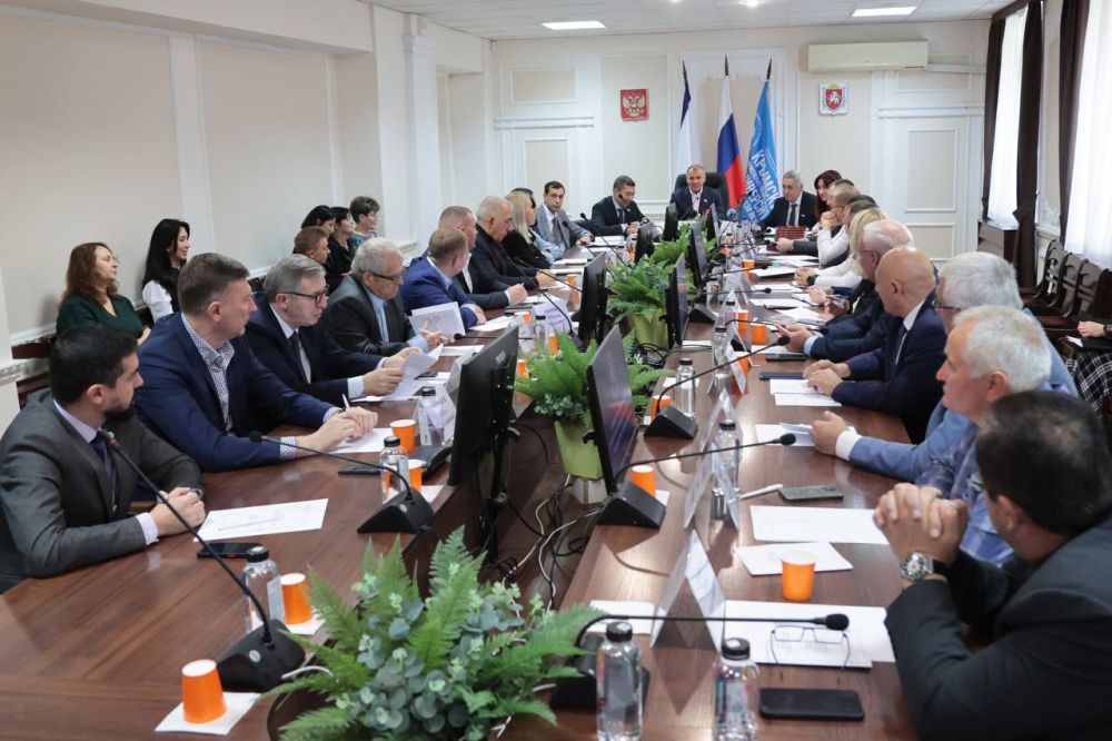 Владимир Константинов: Строительство Центра полиэтнической культуры в Симферополе необходимо завершить в 2025 году Владимир Константинов: Строительство Центра полиэтнической культуры в Симферополе необходимо завершить в 2025 году
