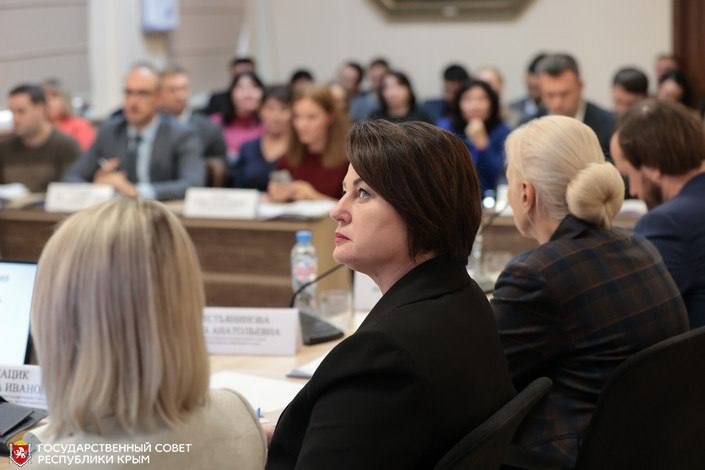 В Евпатории на выездном заседании бюджетного Комитета ГС РК обсудили вопросы инвестиционного потенциала Западного Крыма В Евпатории на выездном заседании бюджетного Комитета ГС РК обсудили вопросы инвестиционного потенциала Западного Крыма