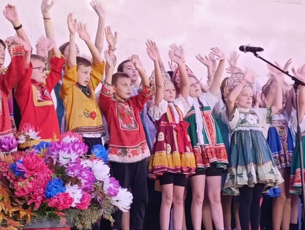 Почти 500 детей из Белгородской области отдохнули за смену в детском лагере «Лучистый» в Евпатории Почти 500 детей из Белгородской области отдохнули за смену в детском лагере «Лучистый» в Евпатории