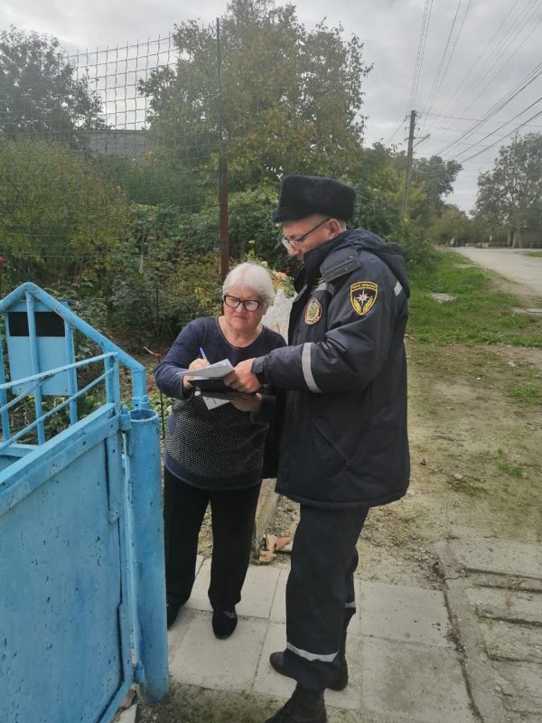 Разговор о важном. Осенне-зимний сезон не менее пожароопасен, нежели летний, поскольку начинается отопительный период. В это... Разговор о важном. Осенне-зимний сезон не менее пожароопасен, нежели летний, поскольку начинается отопительный период. В это...