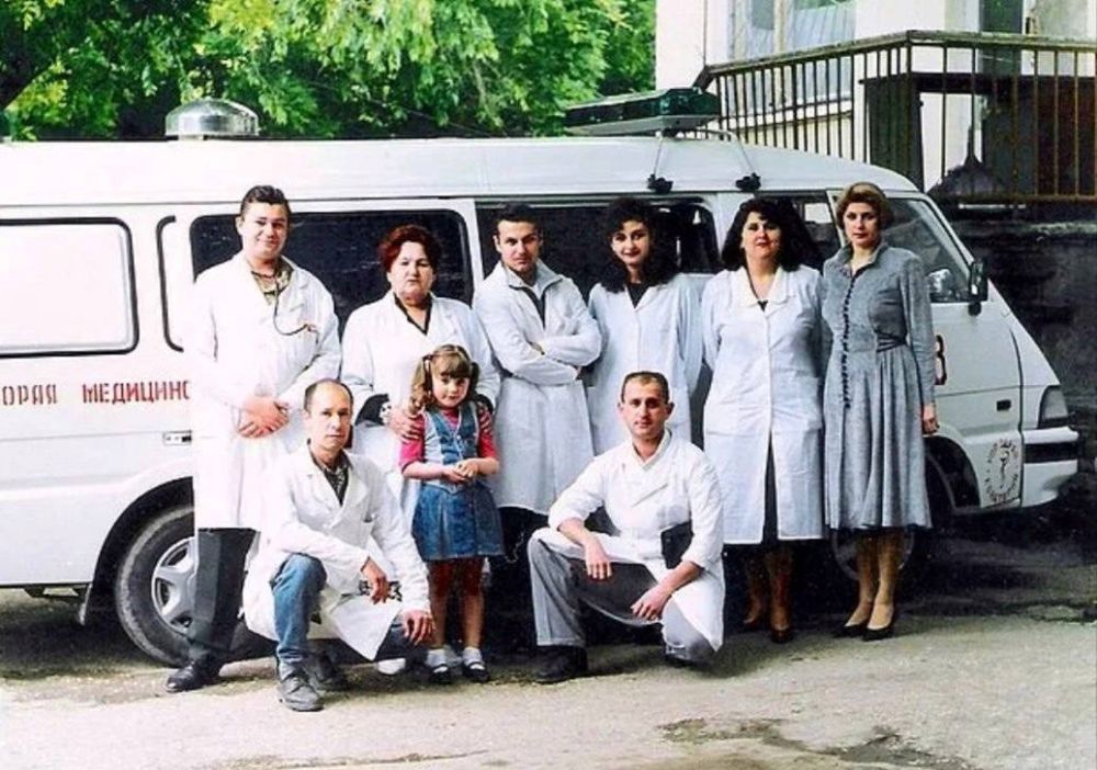 Евпаторийская станция скорой медицинской помощи отмечает 100 лет со дня основания Евпаторийская станция скорой медицинской помощи отмечает 100 лет со дня основания