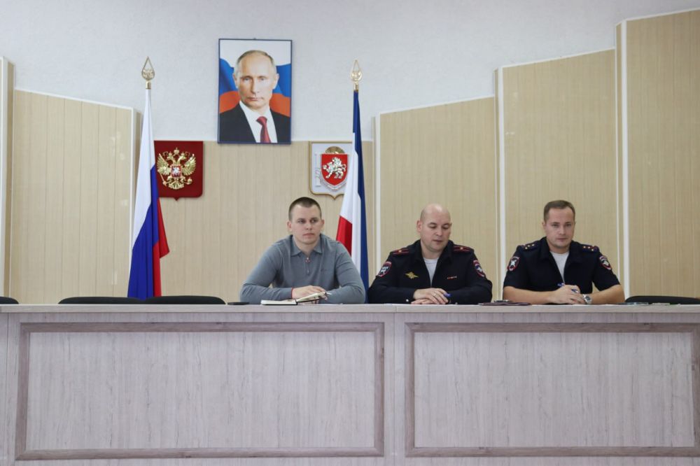 В связи с наступлением зимнего периода 2024-2025 гг начальником управления жилищно-коммунального хозяйства Лимоновым В.... В связи с наступлением зимнего периода 2024-2025 гг начальником управления жилищно-коммунального хозяйства Лимоновым В....