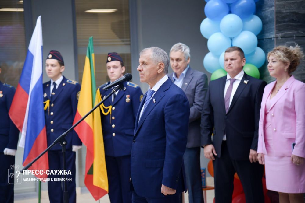 В Евпатории открыли два новых детских сада В Евпатории открыли два новых детских сада