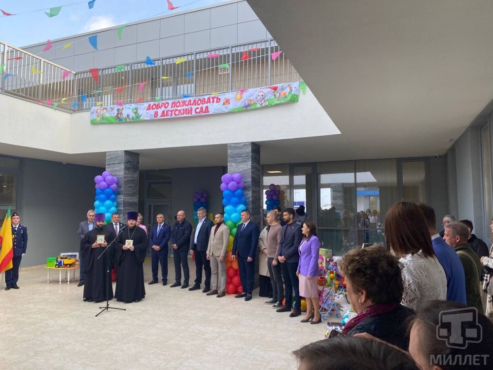 В Евпатории открыли два детских сада В Евпатории открыли два детских сада
