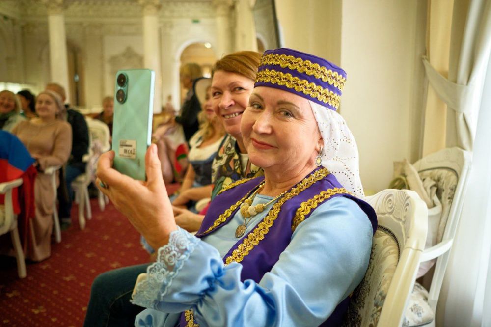 Янина Павленко: Большой праздник единения в Ливадийском дворце – фестиваль «Наш многонациональный Крым» Янина Павленко: Большой праздник единения в Ливадийском дворце – фестиваль «Наш многонациональный Крым»