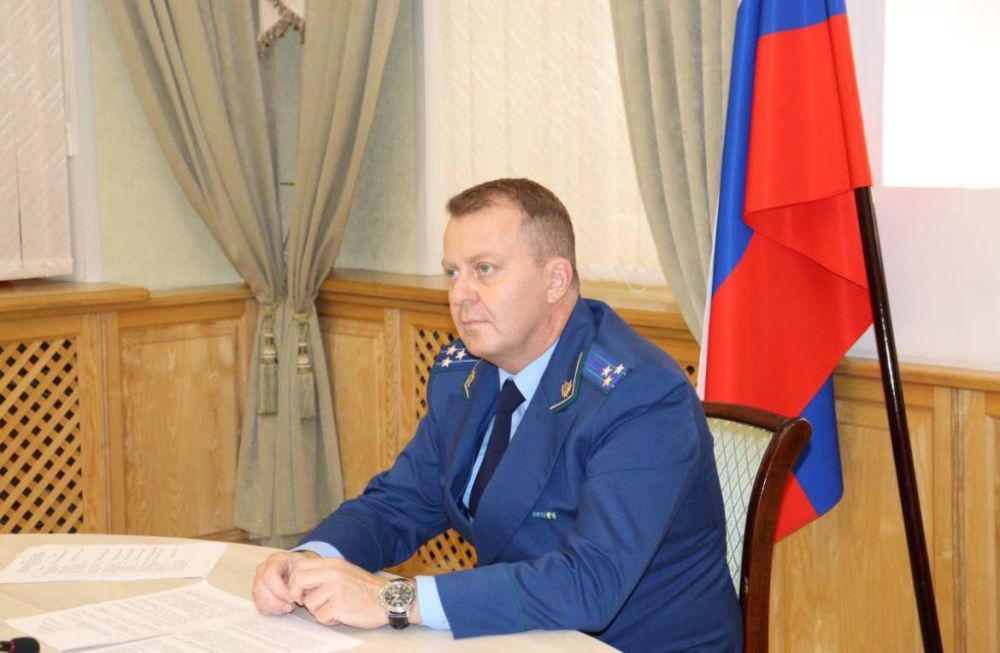В прокуратуре республики обсудили вопросы исполнения законодательства при реализации национальных проектов В прокуратуре республики обсудили вопросы исполнения законодательства при реализации национальных проектов