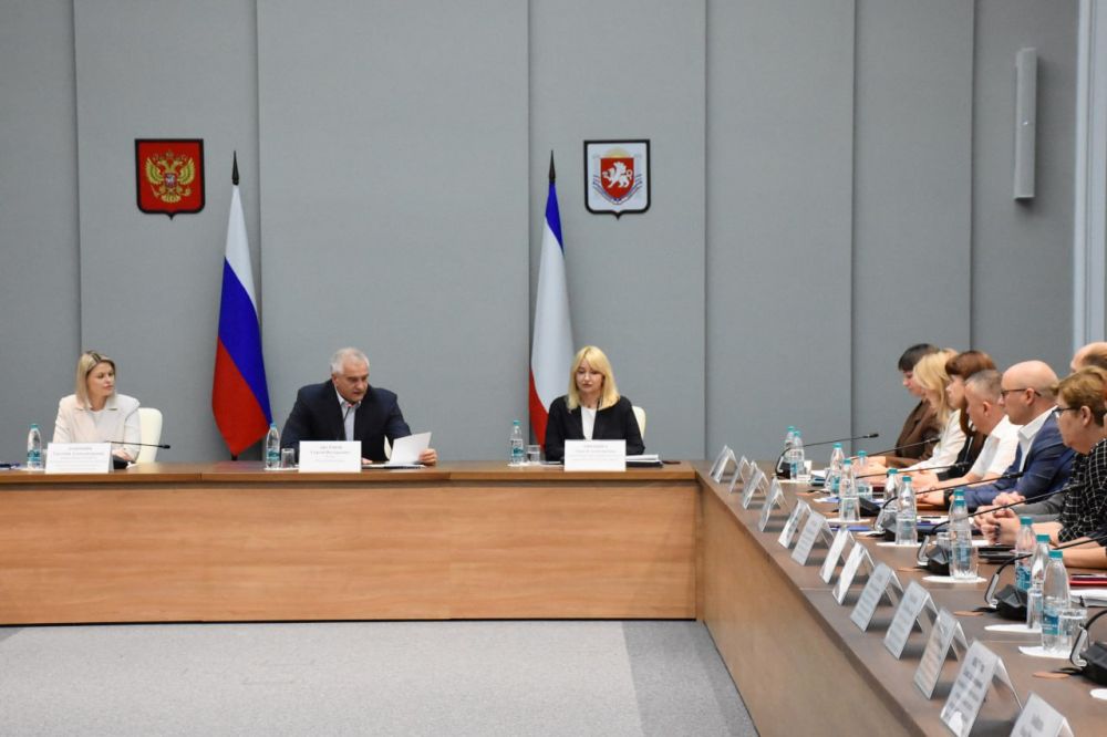 МИНИМУЩЕСТВОМ КРЫМА ПОДВЕДЕНЫ ИТОГИ ДЕЯТЕЛЬНОСТИ ЗА 10 ЛЕТ МИНИМУЩЕСТВОМ КРЫМА ПОДВЕДЕНЫ ИТОГИ ДЕЯТЕЛЬНОСТИ ЗА 10 ЛЕТ