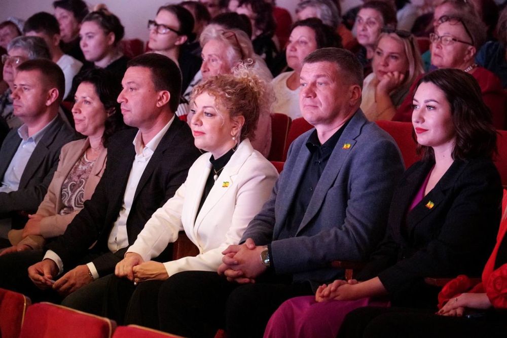 В единстве народа – единство страны В единстве народа – единство страны