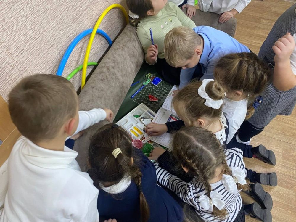 На базе общеобразовательных учреждений города продолжается оздоровительная кампания для детей Симферополя На базе общеобразовательных учреждений города продолжается оздоровительная кампания для детей Симферополя
